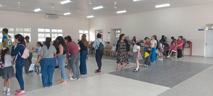 Estudiantes de la EPEP N° 514 recibieron al operativo de la Libreta de Salud Escolar.jpg