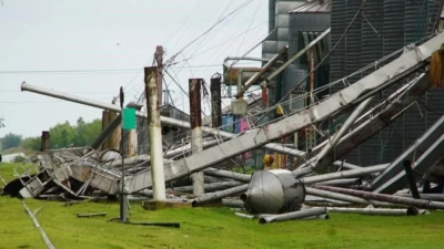 Un tornado causó estragos en el sur de Santa Fe