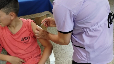 Inmunización de niñas y niños con vacunas para 11 años