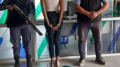 Se quedó con bienes de un jubilado y la detuvieron cuando intentaba venderlos