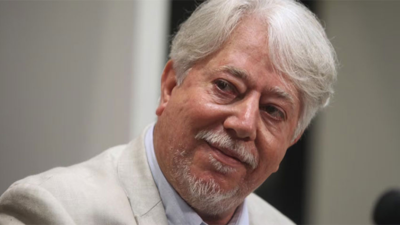 Murió Luis Puenzo, director de La Historia Oficial