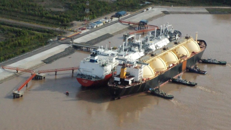 El gobierno no contratará un agregador comercial de GNL: Enarsa seguirá a cargo 