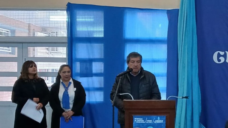 Presentaron en Pirané el Cuaderno de Ciencias Sociales