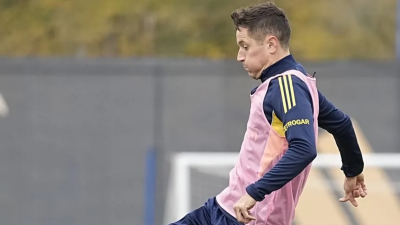 Con Ander Herrera, el once que probó Úbeda para el partido ante Universidad Católica