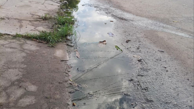 Vecinos reclaman a Sameep por aguas servidas