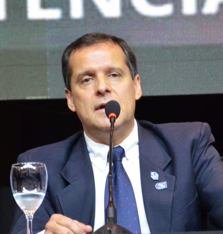 Apertura.JPG
