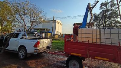 Las avivadas de costumbre y largas filas por un poco de agua