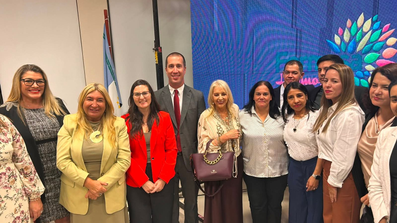 La presidenta de la FAM destacó la Constitución de Formosa