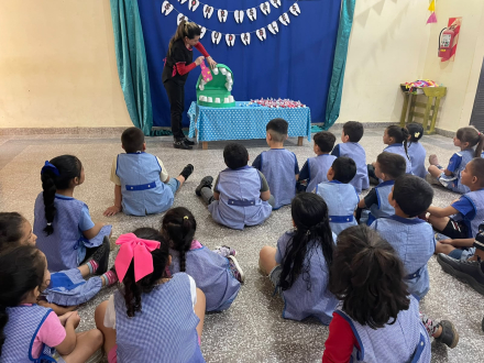 Charla salud bucal Htal Riacho He Hé (4)