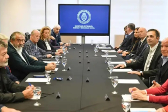 Fracasó la reunión del Consejo del Salario y el gobierno definirá por su cuenta el nuevo monto