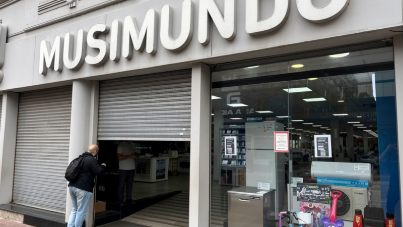 Musimundo cerró sucursales en el Chaco y dejó a más de 50 trabajadores en la incertidumbre