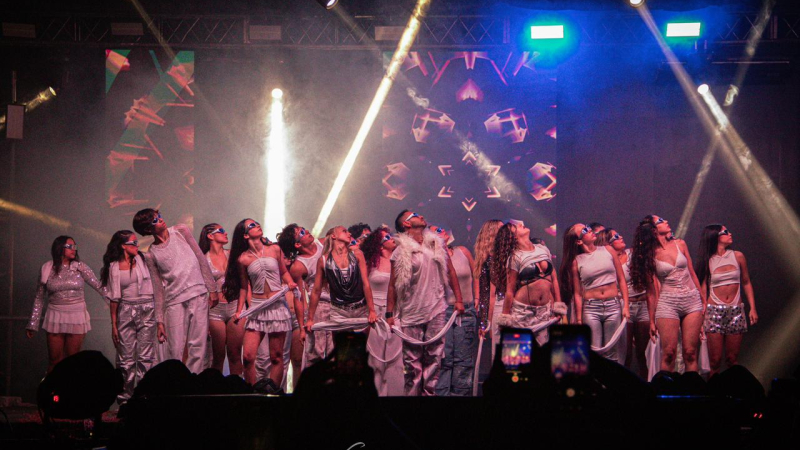 Veinticinco bailarines chaqueños abrirán el show de Bandana
