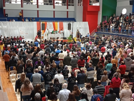 charata carismatico