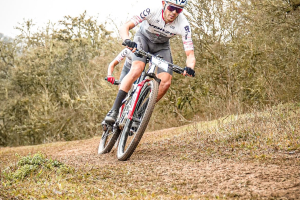 Fernando Contreras ganó la final de Mountain Bike en los Juegos Suramericanos