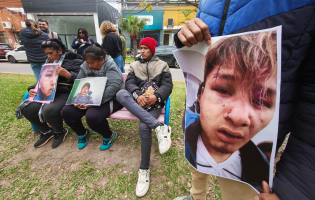 Familias qom piden que comience el juicio a policías denunciados por violencia institucional