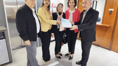 Docentes: "El problema de la oposición no es la presencia de la política en las escuelas sino qué modelo de país se enseña"