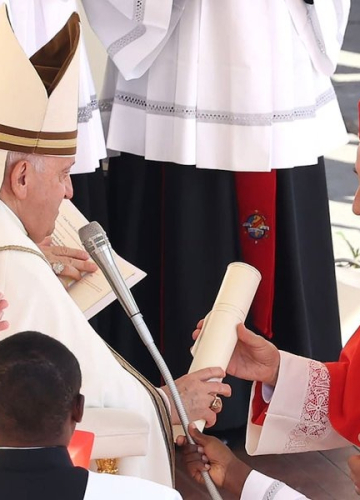 El Vaticano anunció que publicará "El diario personal del papa Francisco"