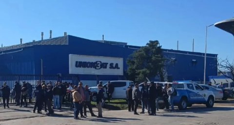 Cerró la planta que fabricaba las baterías Willard en Gualeguaychú