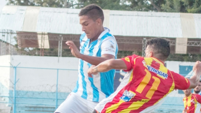 Sarmiento rescató un punto de oro de Salta