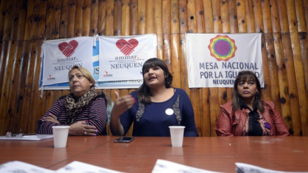 mujeres02.jpg