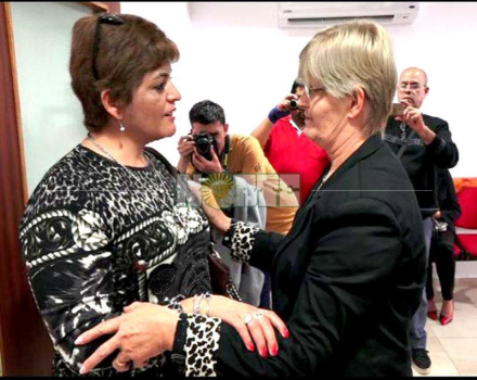 Madres Franco.jpg