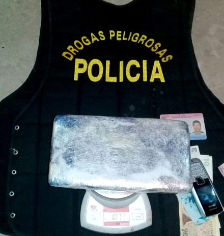 paragua con droga.jpg