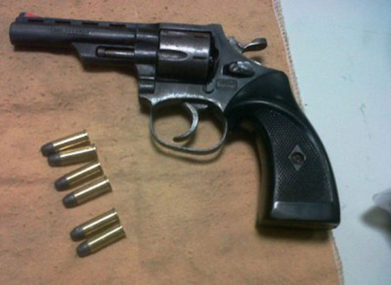 REVOLVER.jpg