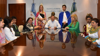 Las Breñas se prepara para el tradicional desfile de carrozas estudiantiles