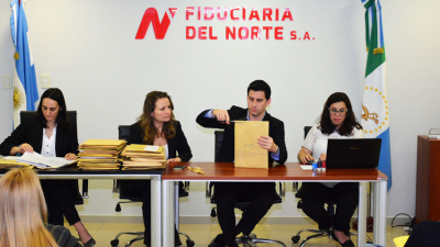 Fiduciaria recibió 30 ofertas para proveer de insumos a Salud Pública