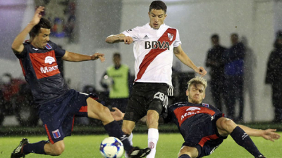 River tuvo la pelota pero fue impreciso a la hora de vulnerar la defensa de Tigre