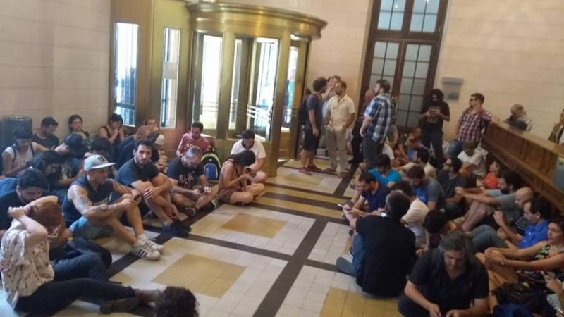 Empleados de la TDA protestaron en el CCK por 180 despidos