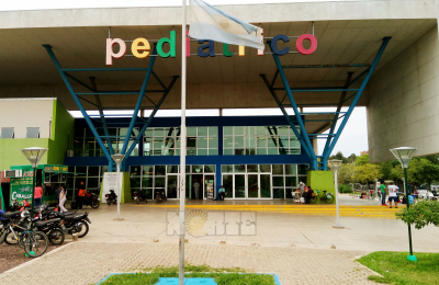Asentamiento Zampa: madre imputada por quemarle las manos a sus dos hijos