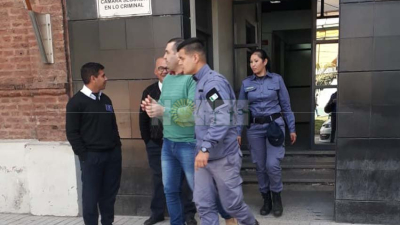 En el juicio por supuesto abuso a dos hermanas, fiscal rechazó pedido de nulidad de una pericia