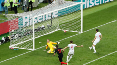 Croacia ejecutó a Inglaterra en el alargue y se metió en la final donde espera Francia
