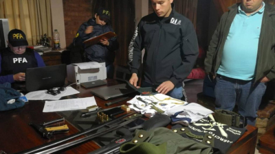 Detuvieron a nueve miembros de una célula paramilitar que reivindicaba a Seineldín