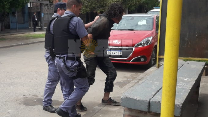 "Trapito" golpeó a una mujer y fue detenido