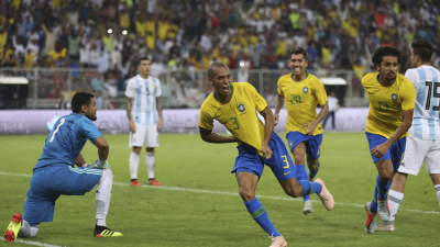 Sobre el final, Argentina perdió ante Brasil
