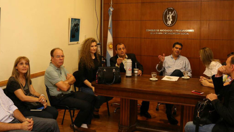 Vecinos de escasos recursos tendrán asesoramiento legal gratuito