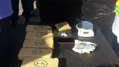 Narco Papá Noel: llevaba una bolsa con 3 kilos de marihuana para repartir en Navidad