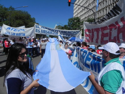 marcha docente.jpg