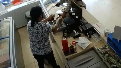 Barranqueras: entró a robar a una heladería y se le escapó un tiro