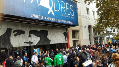 Manifestantes impidieron un nuevo allanamiento a la sede de “Madres”