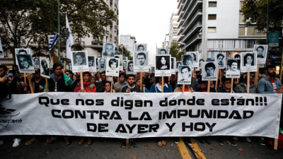 Uruguay: crisis política y militar por violaciones a los DDHH