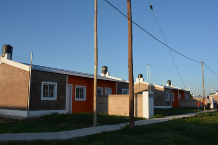 ENTREGA-VIVIENDAS.jpg