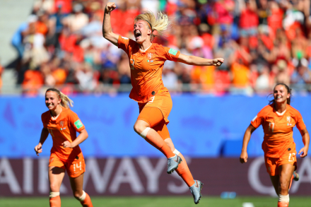 Holanda femenino.jpg