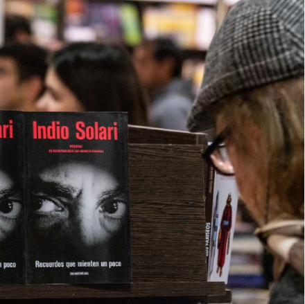 Libro Indio Solari.JPG
