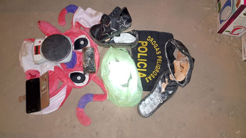 Encuentran cocaína en un oso de peluche en Pampa del Infierno