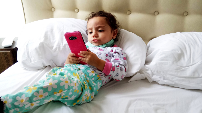 YouTube busca proteger a los niños: eliminará videos "violentos" o "maduros" de la plataforma si están dirigidos a menores