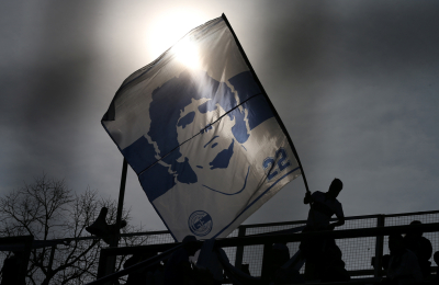 Maradona hace su estreno frente a Racing y Boca busca la punta ante Estudiantes 