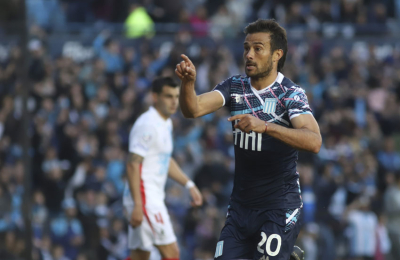Racing, por el oportunismo de Cvitanich y ‘Licha’ López